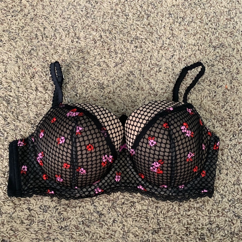 Victoria Secret bra